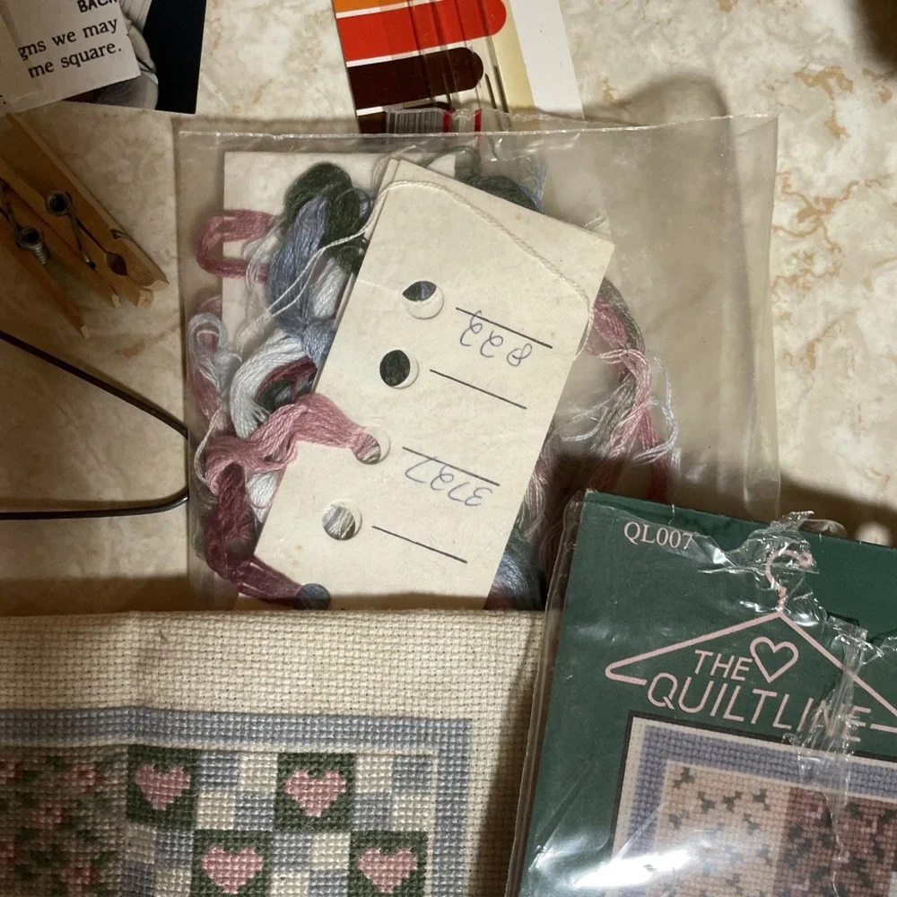 Cross Stitch Mini‎ Quilt Hanger 5.5